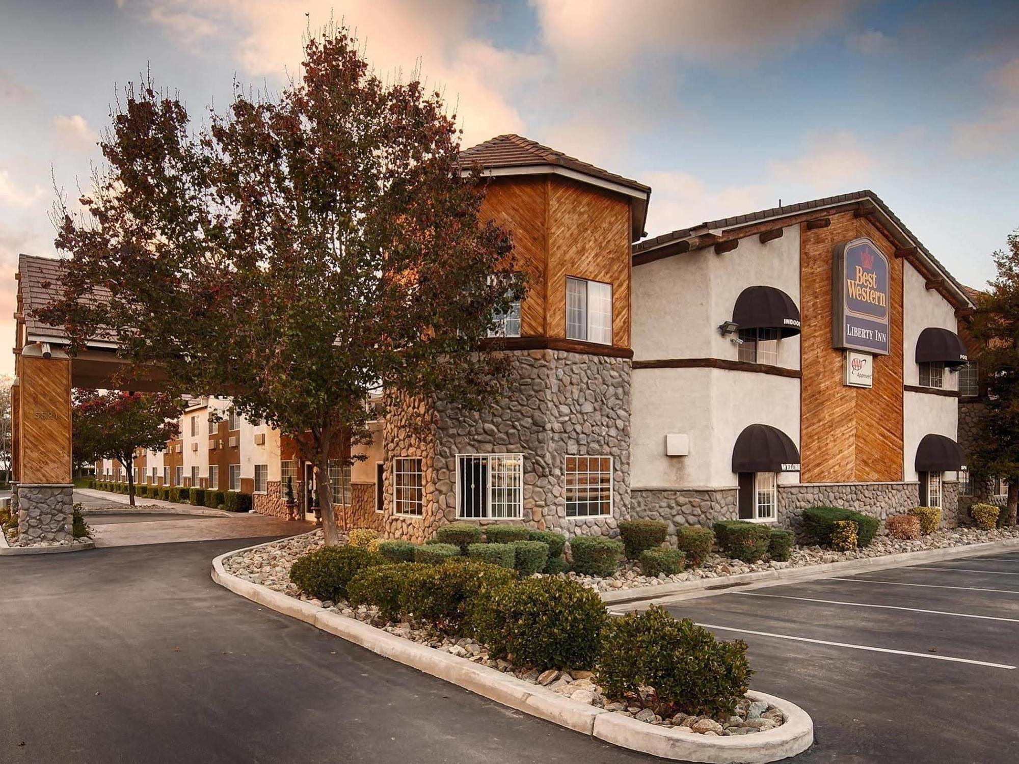 Best Western Liberty Inn Wheeler Ridge Экстерьер фото